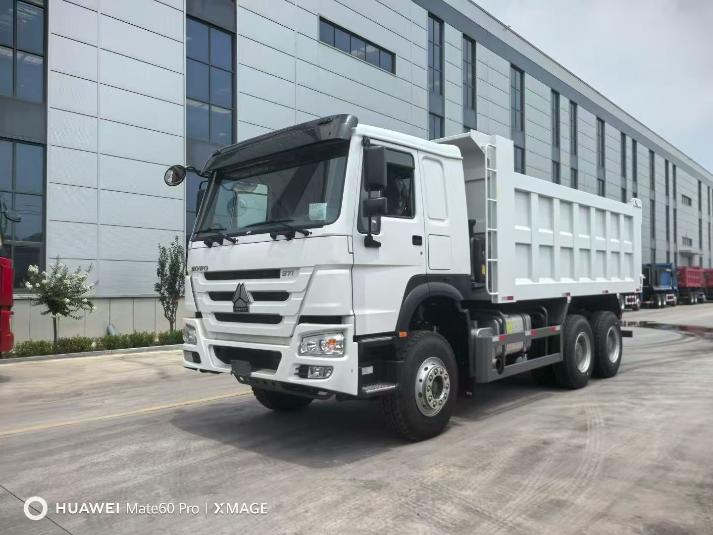 Truk Howo Synnokruk